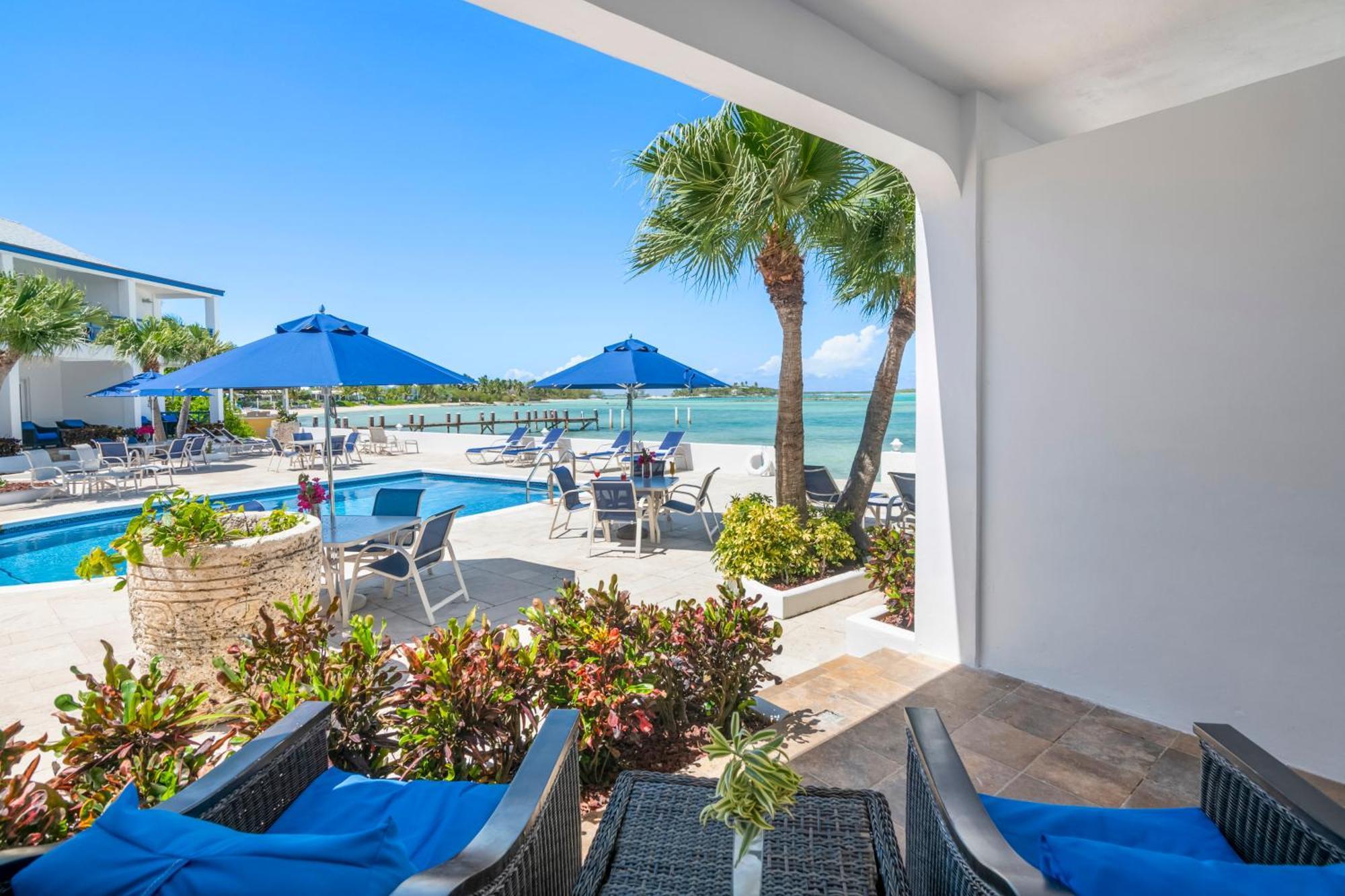 Augusta Bay Hotell George Town Eksteriør bilde
