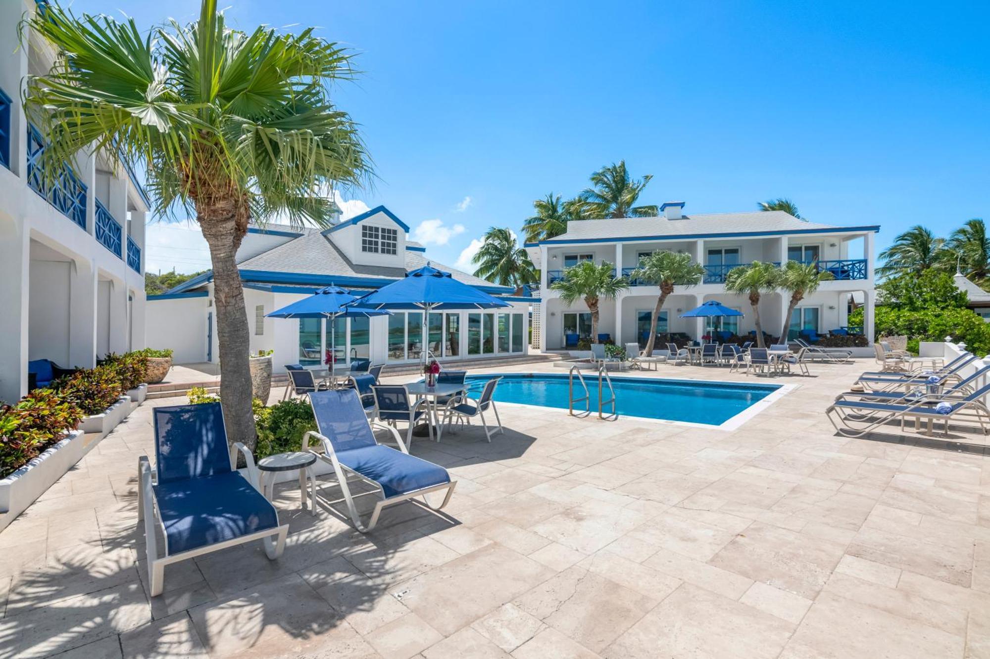 Augusta Bay Hotell George Town Eksteriør bilde